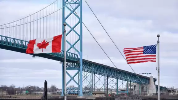 La nueva regulación afectará a entre 2.2 y 3.2 millones de personas, incluidos 900 mil jubilados canadienses La nueva regulación afectará a entre 2.2 y 3.2 millones de personas, incluidos 900 mil jubilados canadienses
