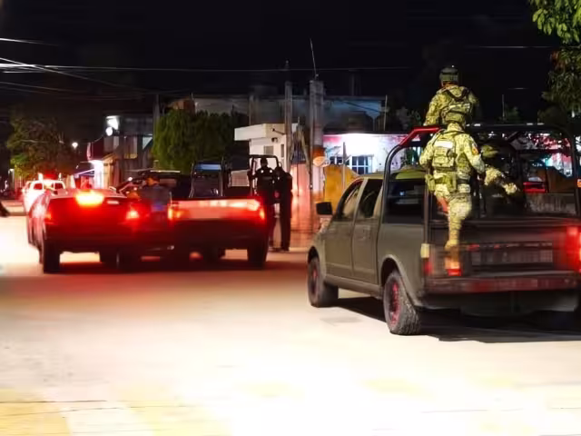 Elementos de la Secretaría de la Defensa Nacional participaron en los operativos.