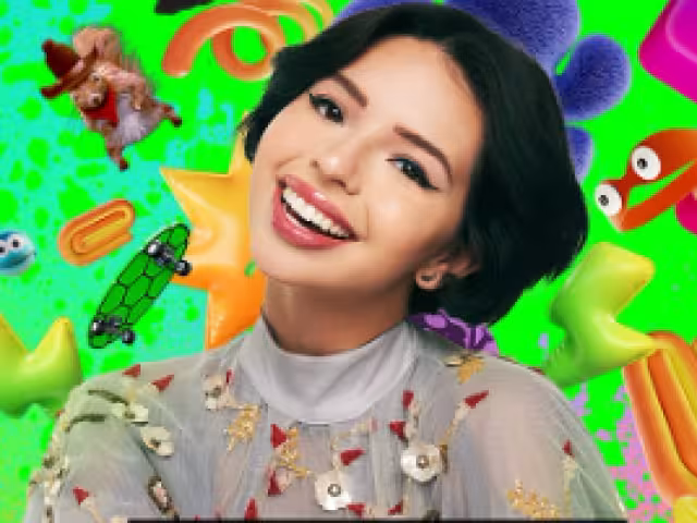 Firman petición contra Ángela Aguilar por conducir los Kids Choice Awards México 2024.