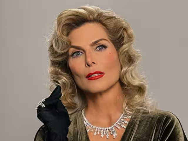 La modelo y conductora sufrió de un infarto ocular