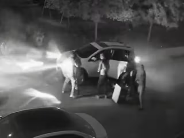 Investigan desaparción de repartidores de comida en Nuevo León.