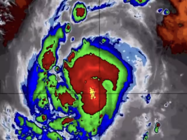 Huracán Beryl está llegando a tierras mexicanas