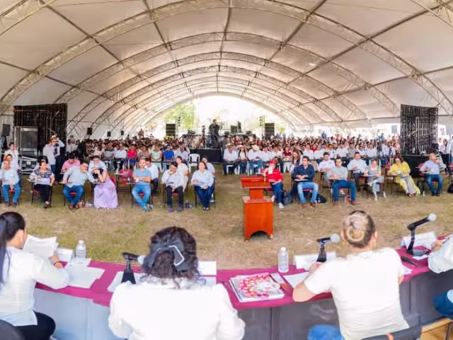 La sesión del Congreso se realizó en la ranchería Pimental Dos, la cual pasó a ser parte de Escárcega