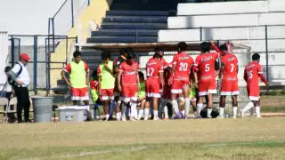 Corsarios de Campeche gana en la mesa: Felinos 48 incumple reglamento