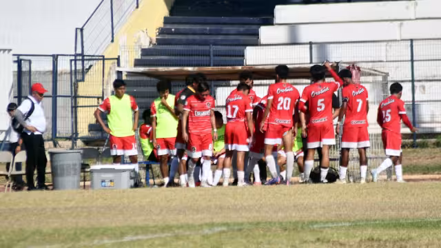 Corsarios gana 1 x 0. Felinos 48 no cumple con el reglamento de la liga TDP