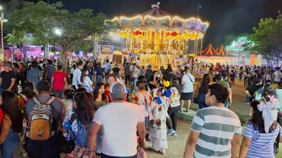 La Feria Internacional de Xmatkuil inició su 50ª edición, celebrando medio siglo de tradición en Yucatán La Feria Internacional de Xmatkuil inició su 50ª edición, celebrando medio siglo de tradición en Yucatán