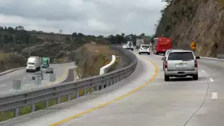 Transportistas exigen más vigilancia en carreteras tras asalto en caseta Campeche–Champotón