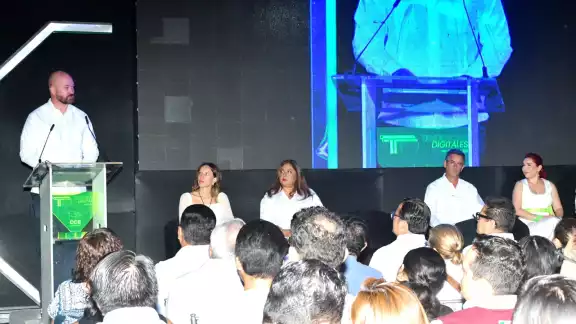 Paz y seguridad, claves para el desarrollo económico de Campeche y Yucatán Paz y seguridad, claves para el desarrollo económico de Campeche y Yucatán