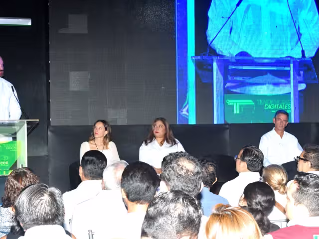 Paz y seguridad, claves para el desarrollo económico de Campeche y Yucatán