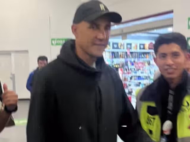 Solo algunos afortunados pudieron tomarse la foto del recuerdo con el portero