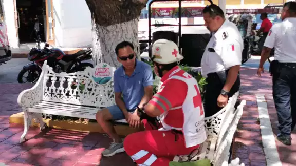 Paramédicos lograron estabilizar al hombre quien se encontró fuera de peligro