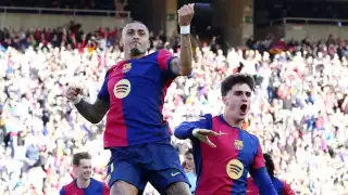 El Barça se niega a soltar el título de LaLiga con épica remontada ante el Celta