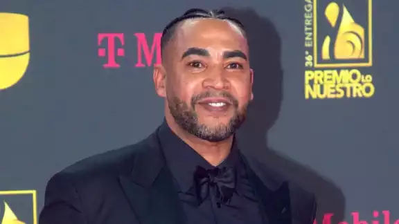 Don Omar revela que tiene cáncer y anuncia retiro temporal de los escenarios Don Omar revela que tiene cáncer y anuncia retiro temporal de los escenarios