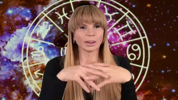Mhoni vidente te trae los horoscopos de este día Mhoni vidente te trae los horoscopos de este día