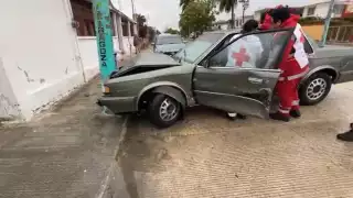 Accidente entre dos vehículos deja daños de  más de 20 mil pesos en Chetumal