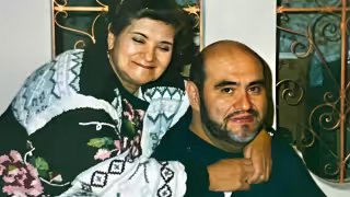 Édgar Vivar preocupa tras muerte de su madre con mensaje 