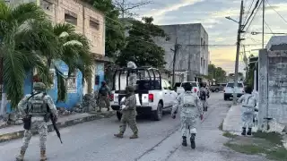 Catean y aseguran viviendas supuestamente ligadas a la venta de sustancias prohibidas en Cancún