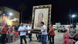 Parroquia recibe un cuadro de la Virgen similar al ofi cial que se encuentra en la capilla de Guadalupe