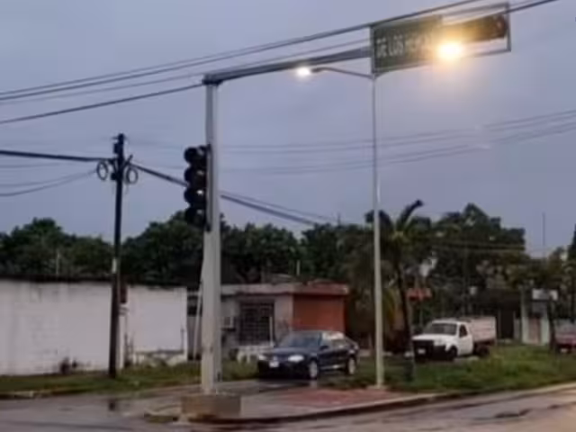 Los semáforos de la ciudad necesitan de correcta atención