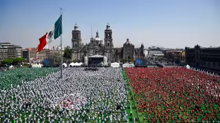 El futbol fue el protagonista este día y llenó de alegría el Zócalo.