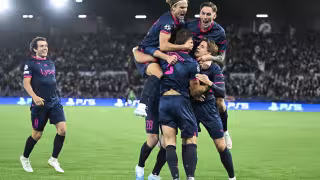 Los Vikingos festejaron en grande su anotación contra el Bayern.