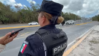 Mujer policía de Cancún denuncia presunta explotación laboral en pleno Día de las Madres