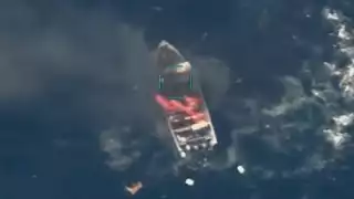 La embarcación fue totalmente destruida por las fuerzas armadas de EEUU.