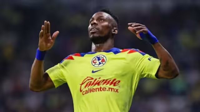 El delantero naturalizado mexicano ya fue anunciado con su nuevo club en Arabia Saudita: Al Qadsiah