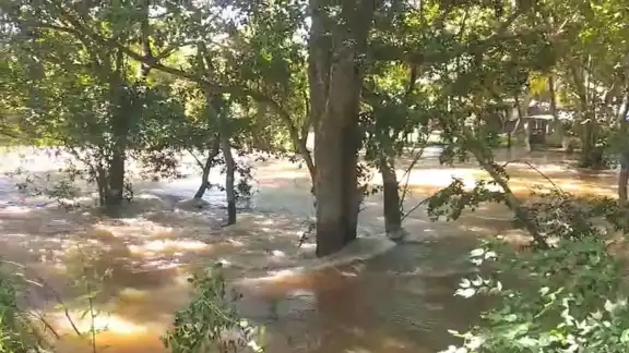 Comunidades siguen afectadas por las lluvias. Comunidades siguen afectadas por las lluvias.