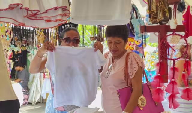 Los artesanos del Parque Ignacio Zaragoza recuperaron el 100% de su inversión gracias al turismo religioso durante las fiestas patronales.
