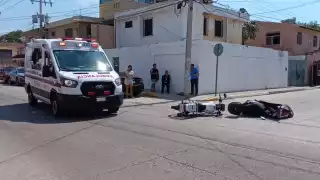 Exceso de velocidad y falta de precaución provocan choque en calles de Campeche 