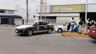 Choque por alcance genera caos vehicular en Ciudad del Carmen