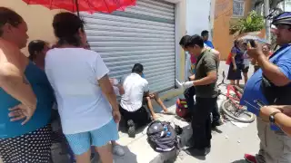 Menor termina con  severas lesiones tras impactarse contra automóvil en Ciudad del Carmen  