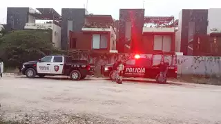 Acribillan en ataque directo a tres personas en la colonia Ya’ax de Tulum; saldo un ejecutado y dos heridos graves