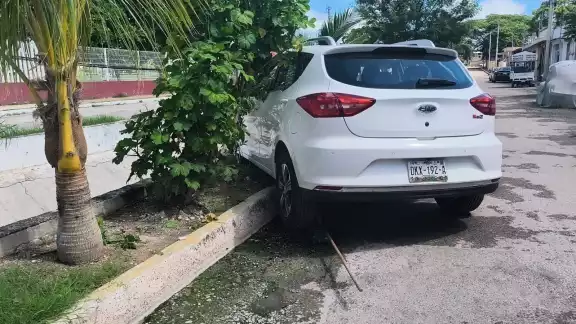 Una mujer de la tercera edad fue atropellada en la colonia Concordia.