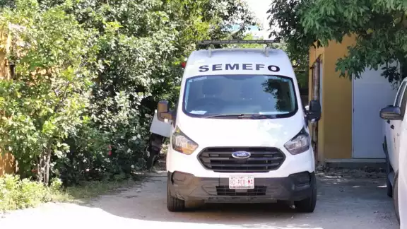 Familiares descubren el cuerpo al no obtener respuesta en su visita.