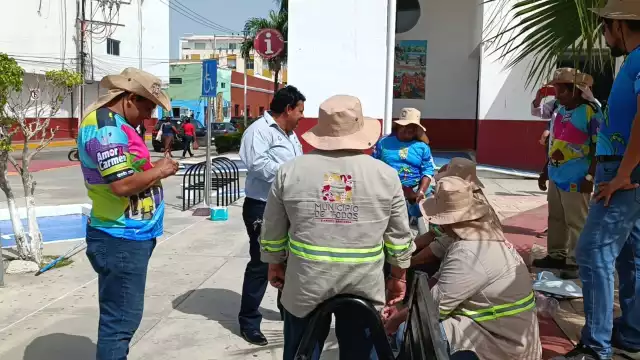 La Comisaría Municipal de Isla Aguada ha contratado personal de manera indiscriminada, rebasando su capacidad presupuestal.