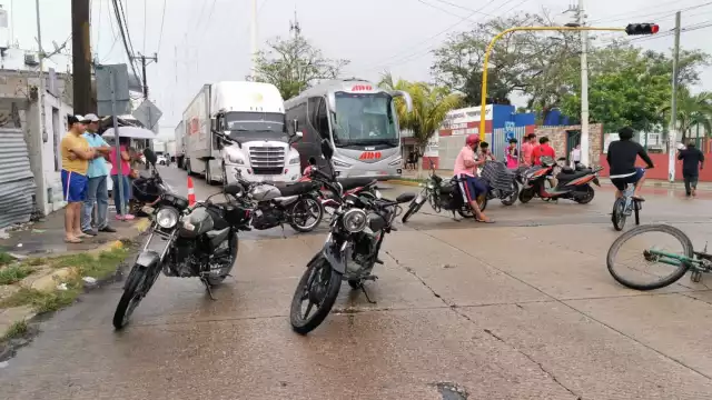 Los vecinos interrumpieron el flujo vial