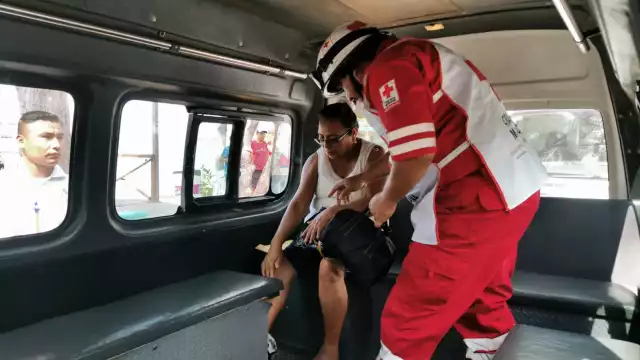 Chofer sancionado tras incidente en combi frente a la playita inclusiva