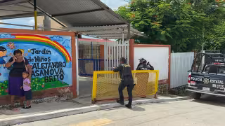 Fuga de gas provoca desalojo  en kínder de Campeche; menor y maestra sufren intoxicación leve