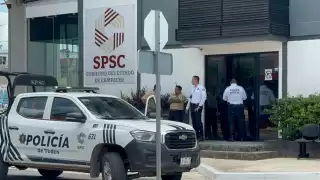 Joven sufre ataque epiléptico cuando era detenido por policías en Campeche: EN VIVO