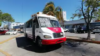“Ya no es negocio”: Transportistas exigen subir a 10 pesos el pasaje en Ciudad del Carmen     
