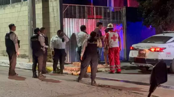 Mujer agredida en su hogar cuando descubrió a un sospechoso