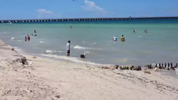 La intervención permitió mejorar notablemente la imagen del malecón, alejando la línea del mar hasta tres metros