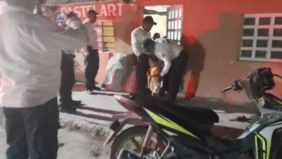 Vecinos de Unidad Esfuerzo y Trabajo 1 y la SPSC localizan a dos niños perdidos en la colonia Morelos.