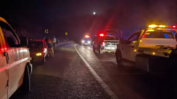 El accidente generó largas filas sobre la carretera federal El accidente generó largas filas sobre la carretera federal