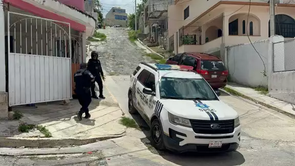 Una persecución en la colonia Vicente Guerrero rompió la tranquilidad de Campeche. Una persecución en la colonia Vicente Guerrero rompió la tranquilidad de Campeche.