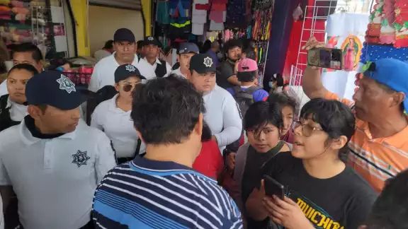Un operativo sorpresa en el centro de Ciudad del Carmen resultó en el decomiso de varios cohetes