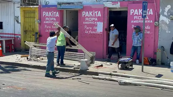 Inicia remoción de antiguos paraderos en Campeche por arranque del transporte Ko’ox Inicia remoción de antiguos paraderos en Campeche por arranque del transporte Ko’ox