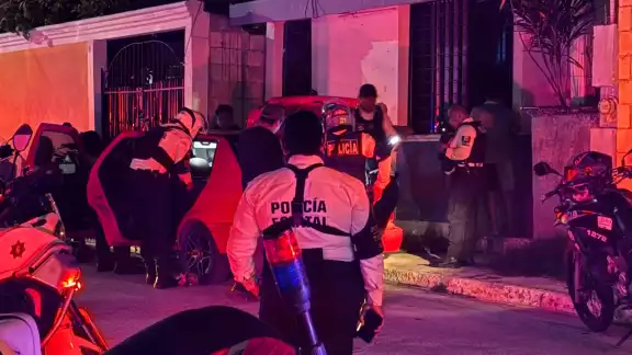 Al parecer dispararon desde un automóvil Al parecer dispararon desde un automóvil